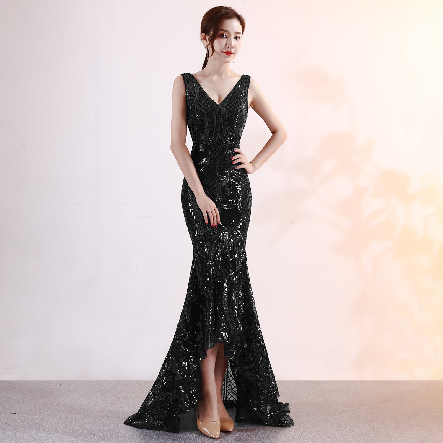 Night Show Ladies Party Dinner Dress Host