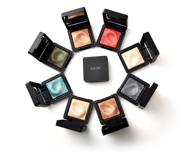 Three-dimensional Pearlescent Monochrome Eyeshadow Palette