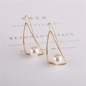 Curved Geometric Triangle Pearl Earrings Ladies Alloy Earrings