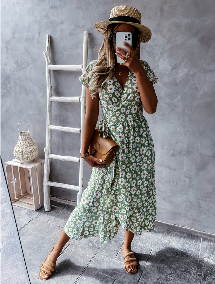 Fashion V-Neck Elastic Waist Slimming Dress