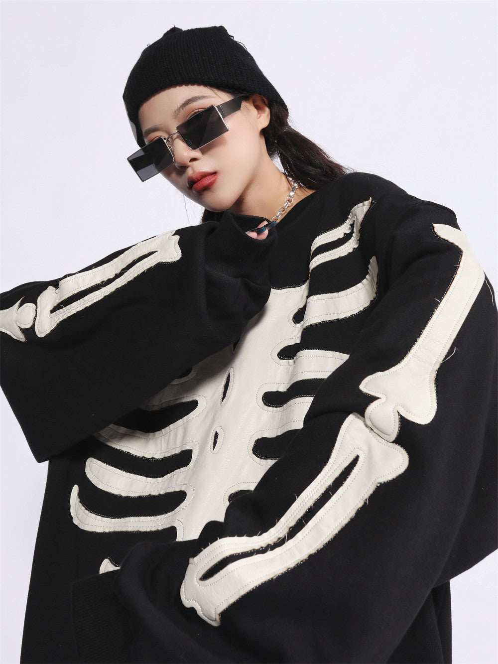 Skeleton Patch Embroidery Hoodless Sweatshirt