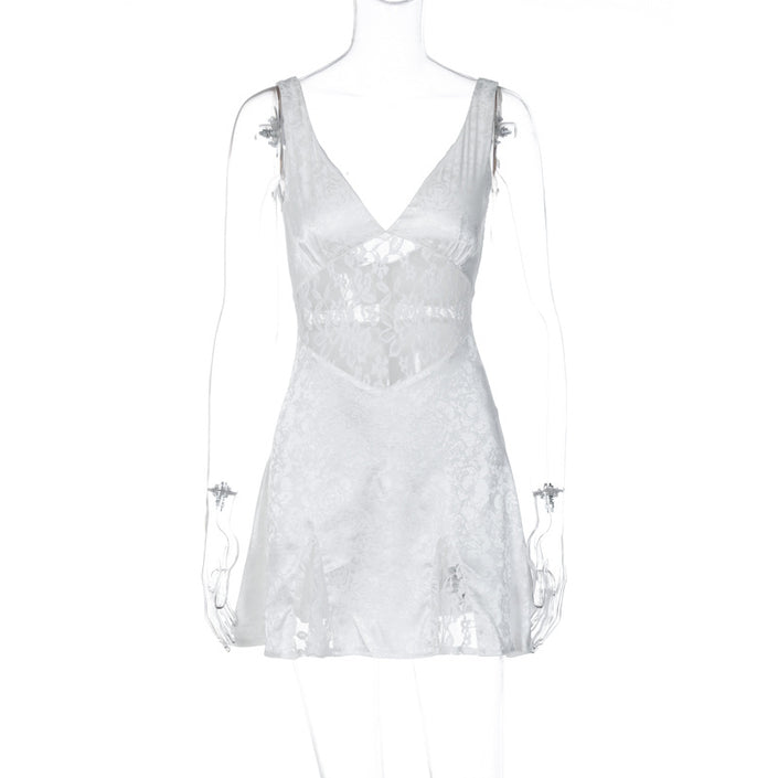 Lace V-neck Suspender Pure Wind Dress